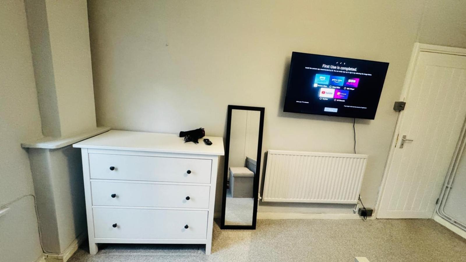 Quarto em Acomodações Particulares Gorgeous Near Canary Wharf